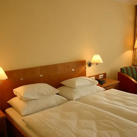 Badener Hof 4*